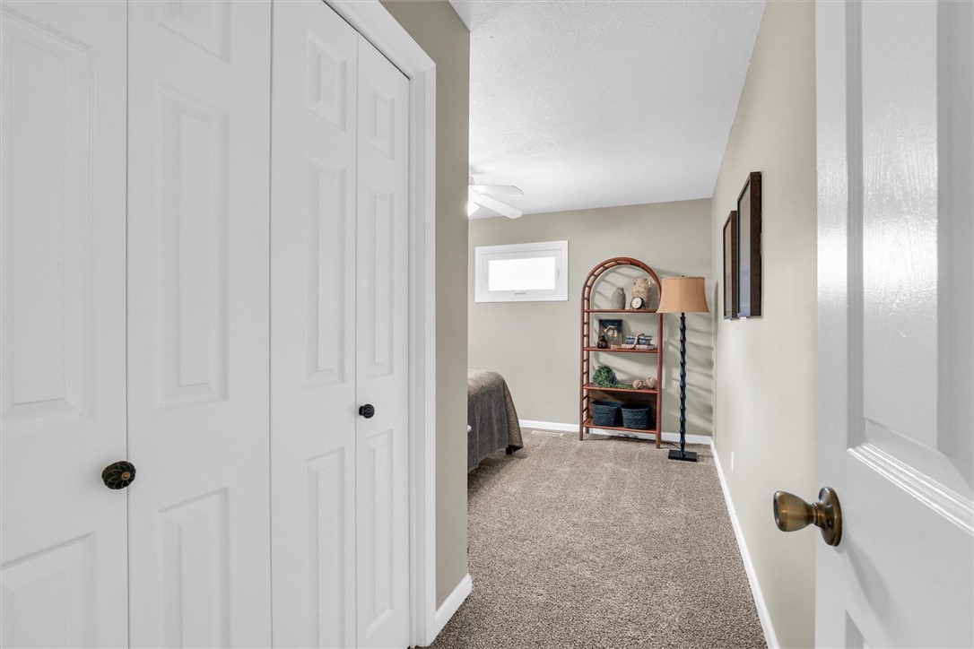 615 E Newkirk Street Property Photo 21