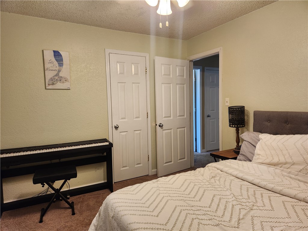 203 N Wall Street Property Photo 19