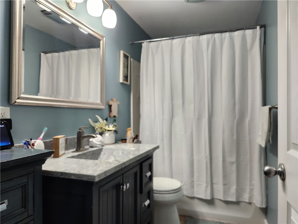 203 N Wall Street Property Photo 21