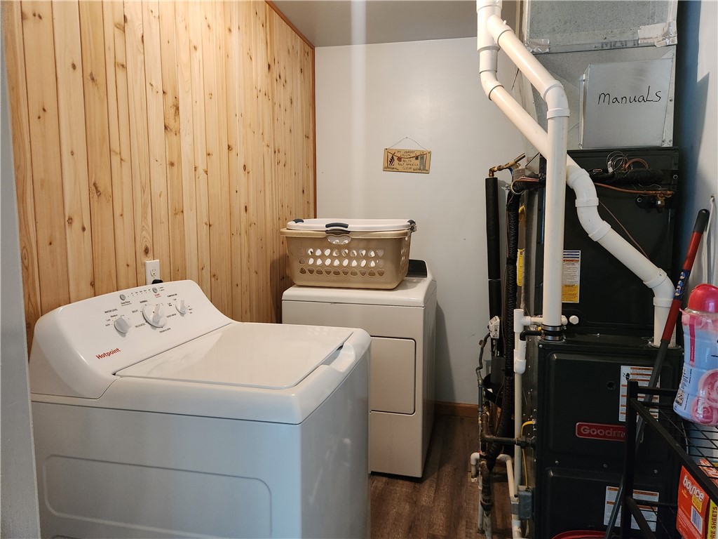 203 N Wall Street Property Photo 22