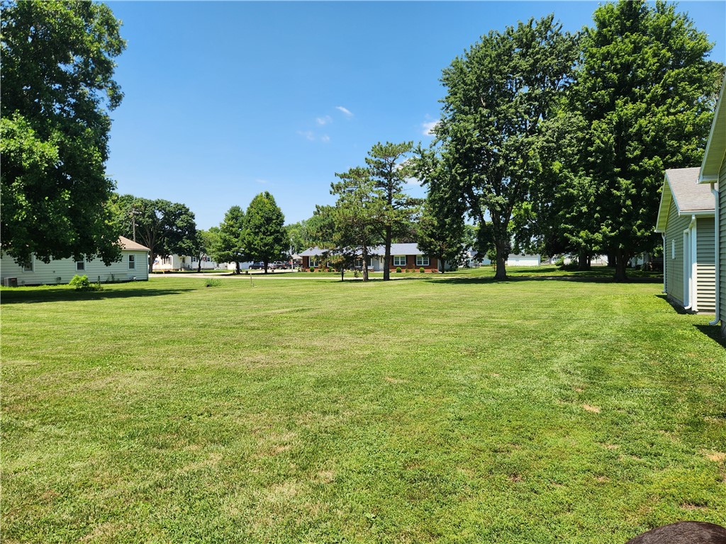 203 N Wall Street Property Photo 24