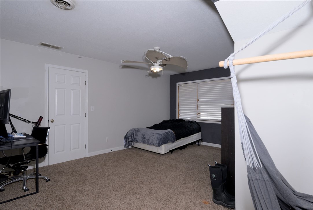 4 Woodbird Drive Property Photo 28
