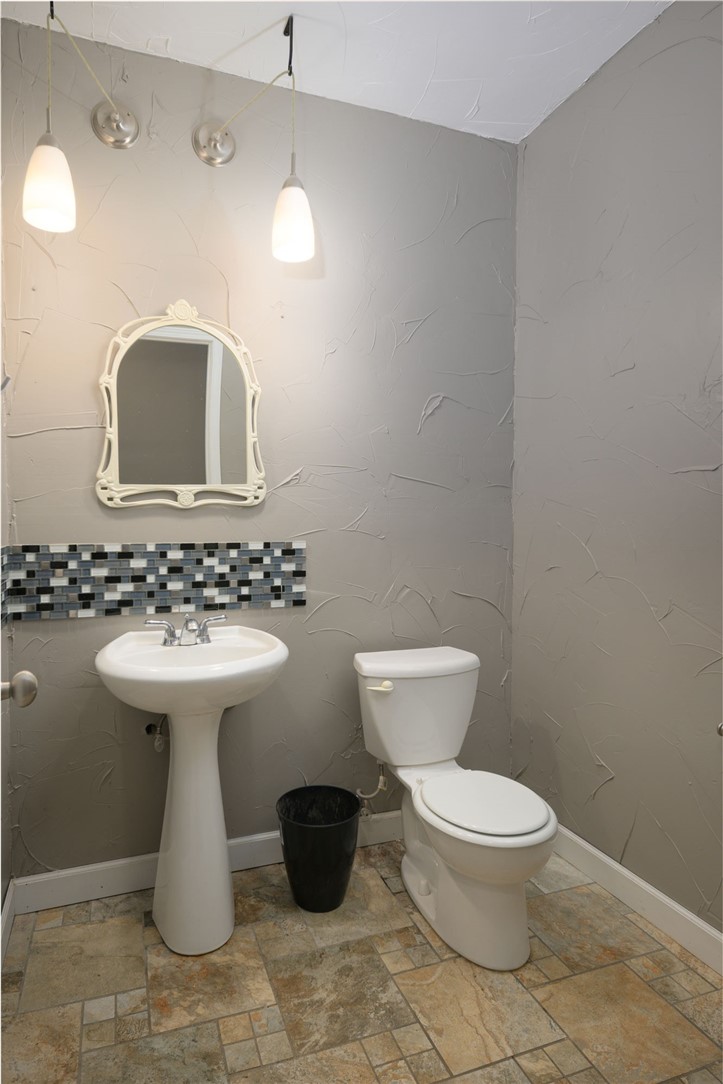 4 Woodbird Drive Property Photo 34