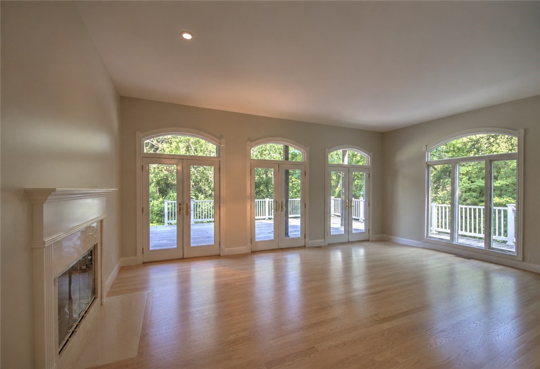 110 Southbrooke Court Property Photo 13