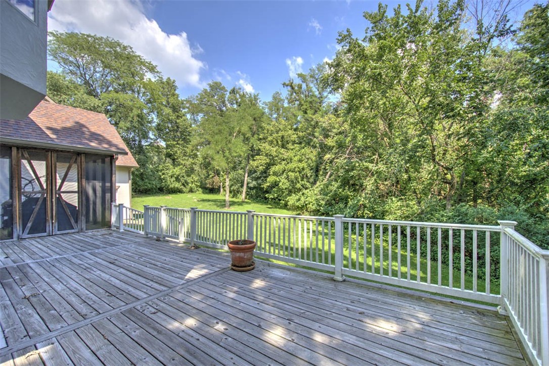 110 Southbrooke Court Property Photo 45