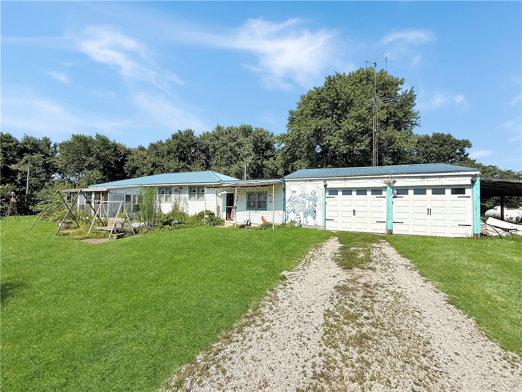 10355 N 450th Street Property Photo 1