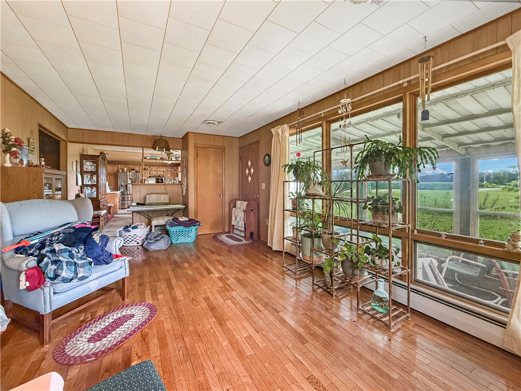 10355 N 450th Street Property Photo 8