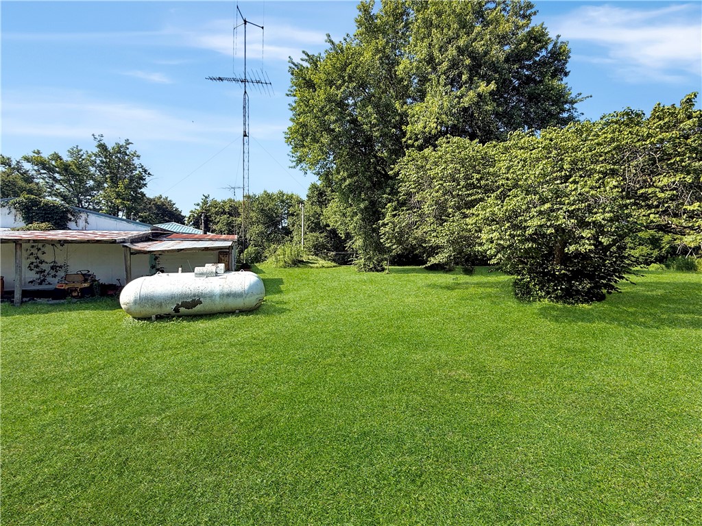 10355 N 450th Street Property Photo 20