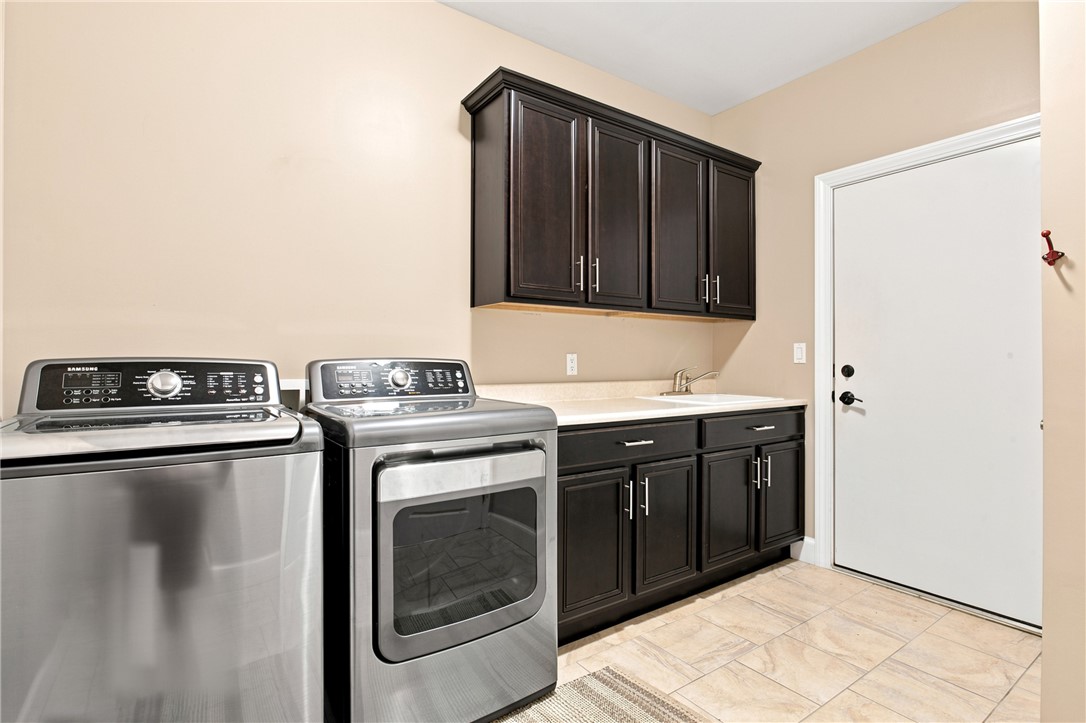 1220 Mini Hills Drive Property Photo 25