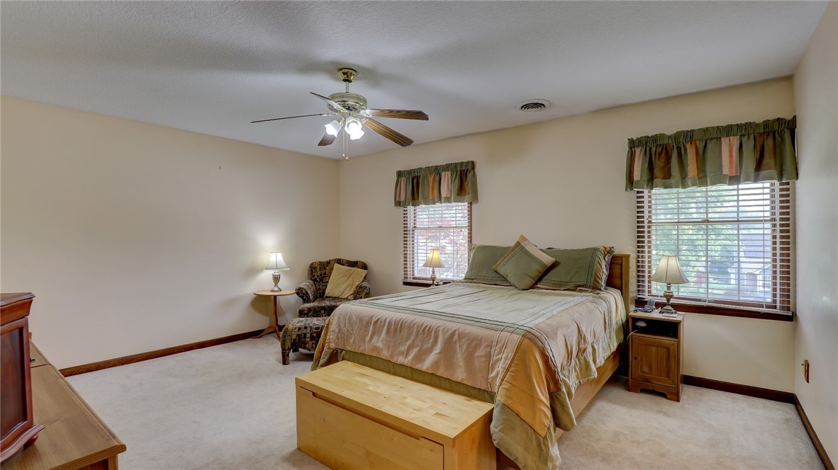 1131 Chelsea Way Property Photo 31