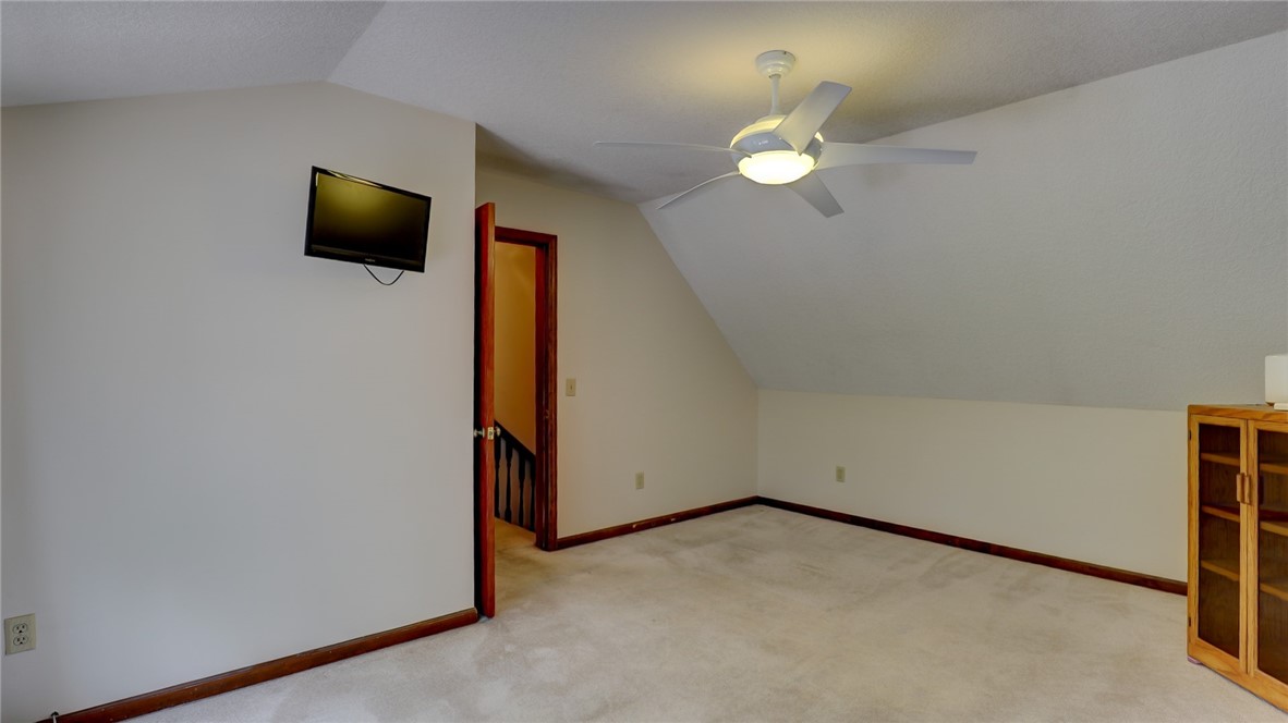1131 Chelsea Way Property Photo 38