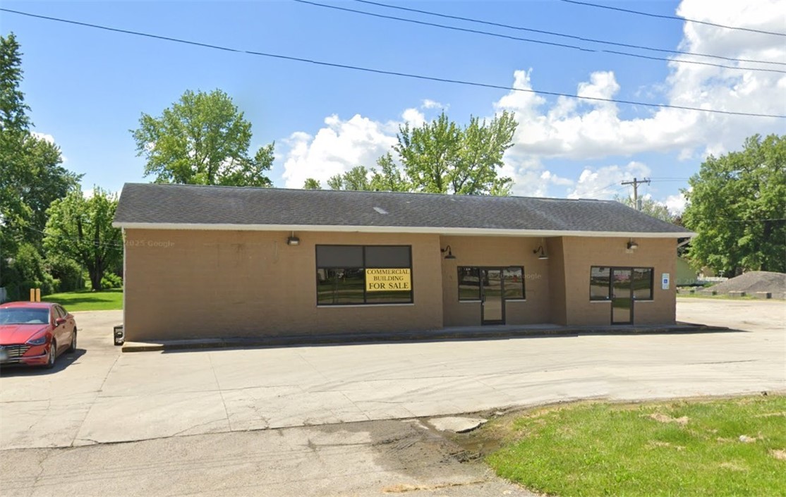 381 State Highway 121 Property Photo 1