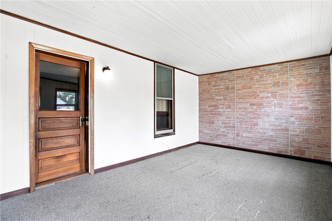 17 State Street Property Photo 5
