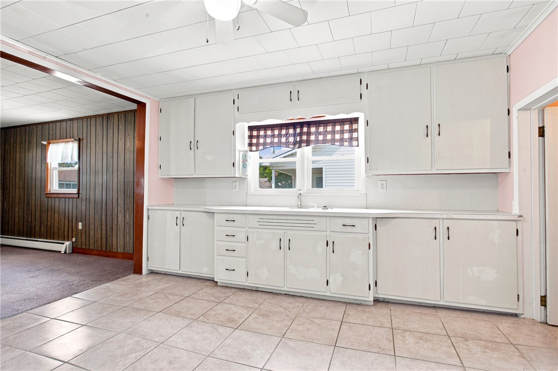 17 State Street Property Photo 12