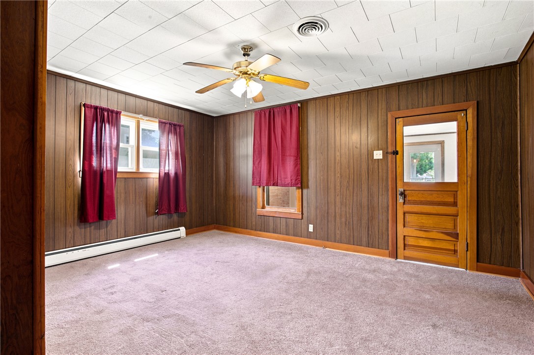 17 State Street Property Photo 14