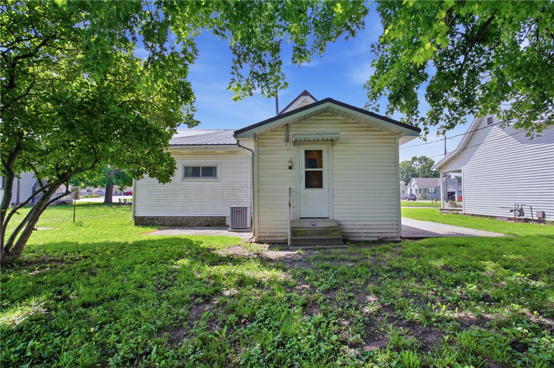 17 State Street Property Photo 19