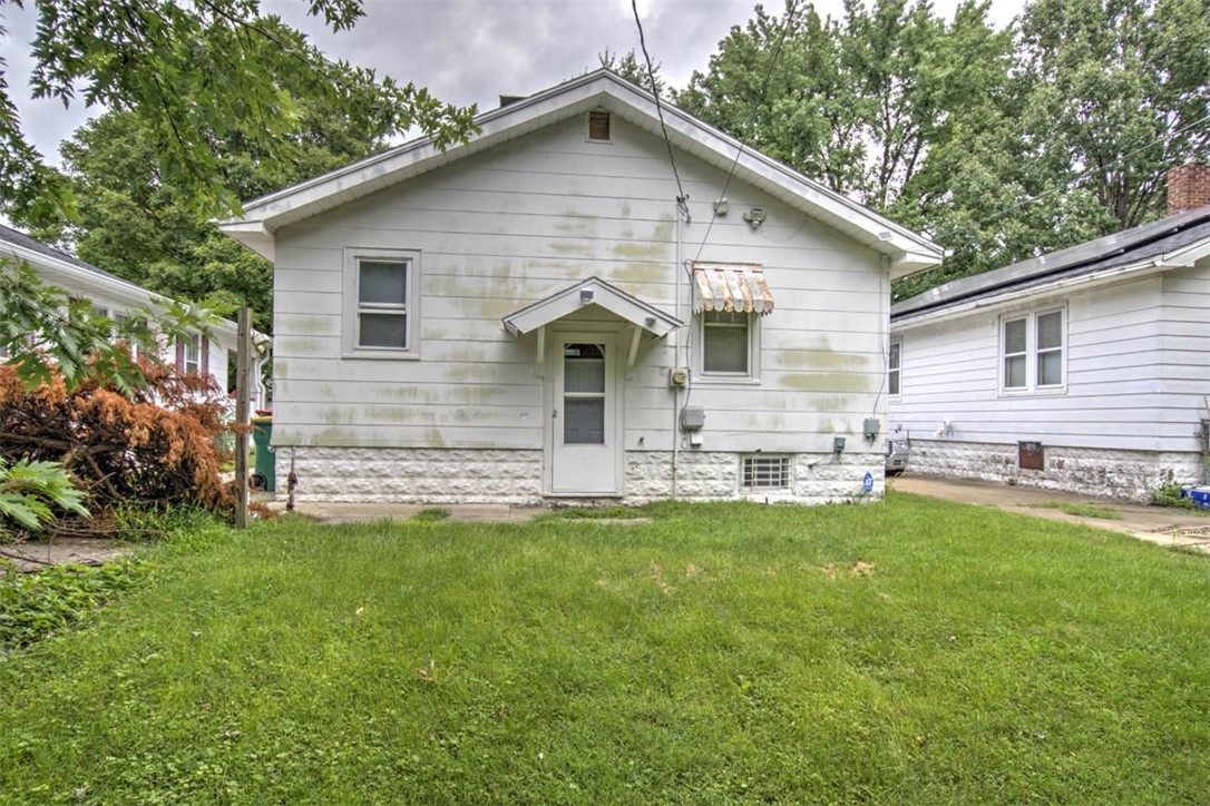 1371 E Division Street Property Photo 20