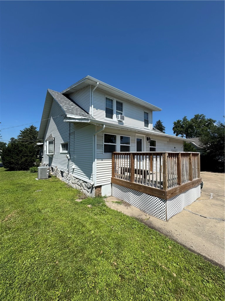 309 N Sandusky Street Property Photo 4