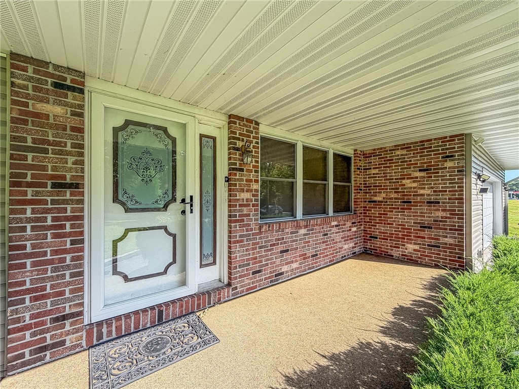 3750 Lake Shore Drive Property Photo 3