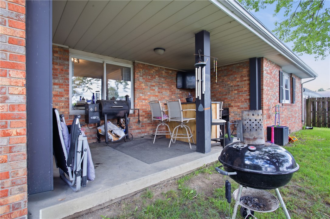 1121 Collins Drive Property Photo 24