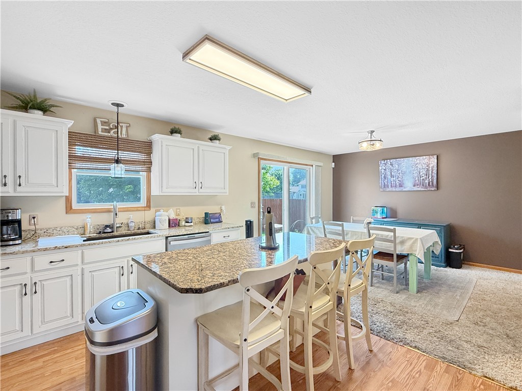 40 Queen Anne Court Property Photo 9