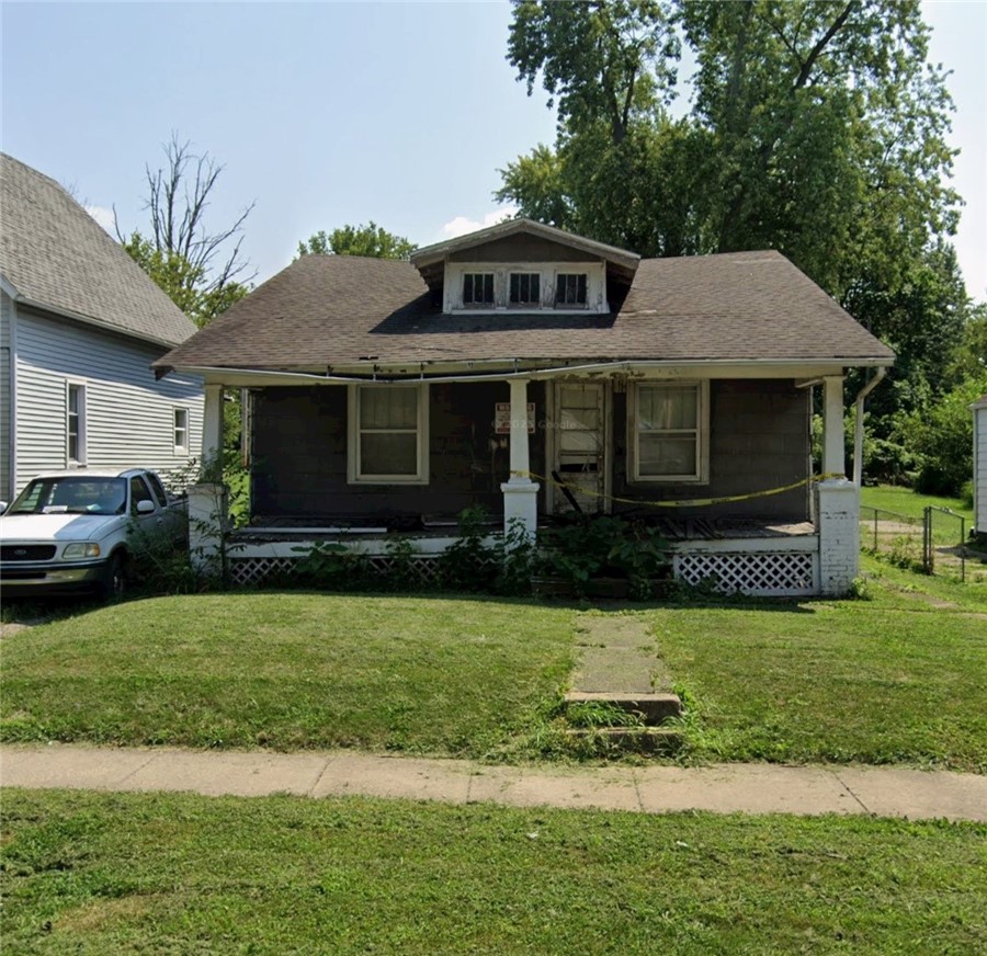 1606 Clay Street Property Photo 1