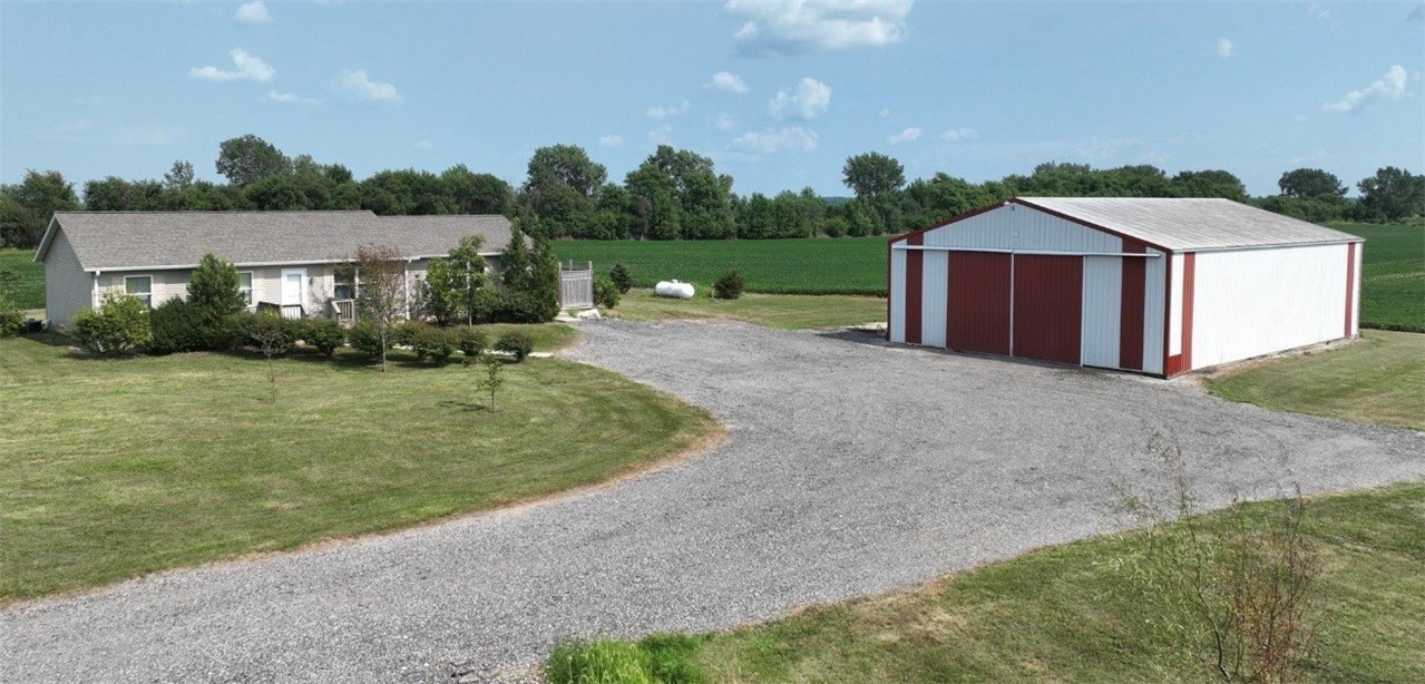 2799 E 1160 North Road Property Photo 1