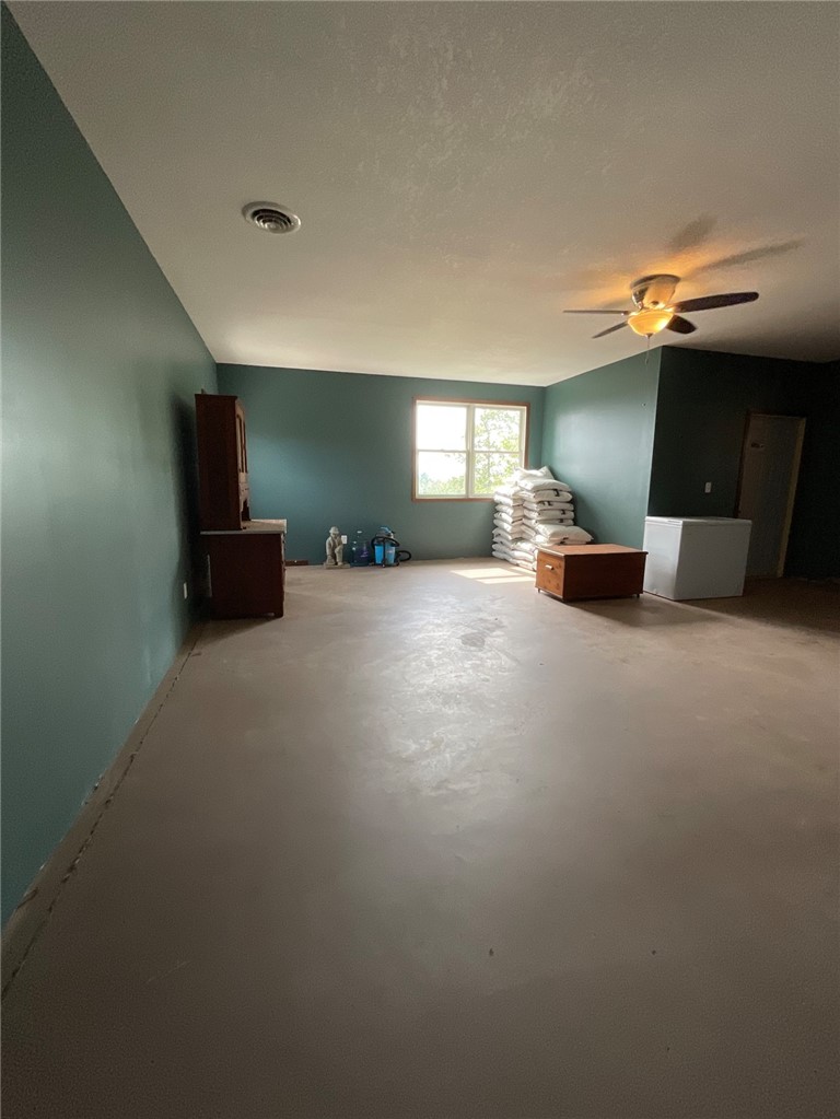 2799 E 1160 North Road Property Photo 24