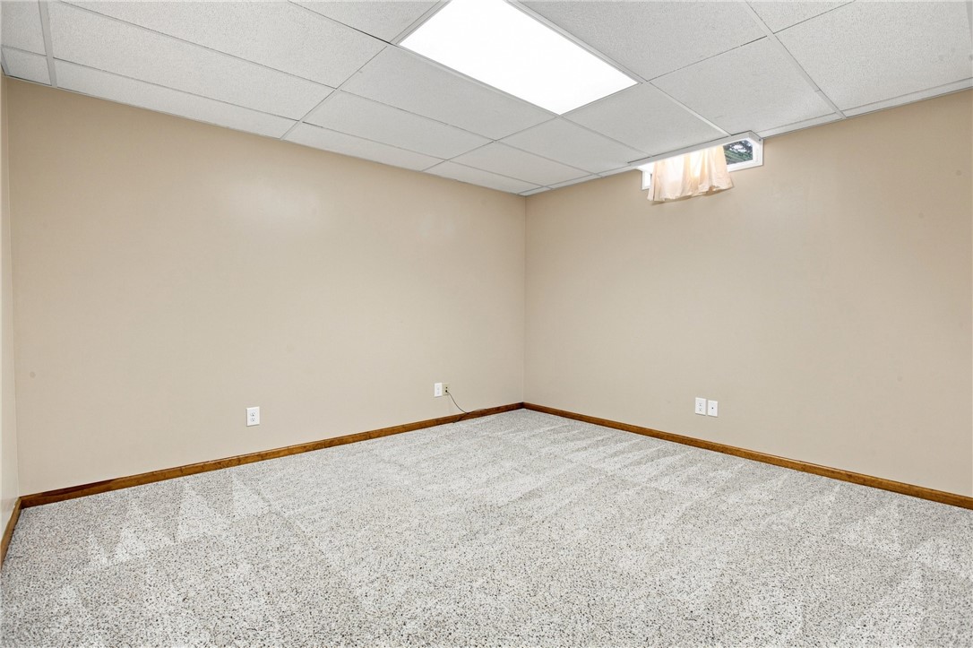 2346 Saratoga Place Property Photo 33