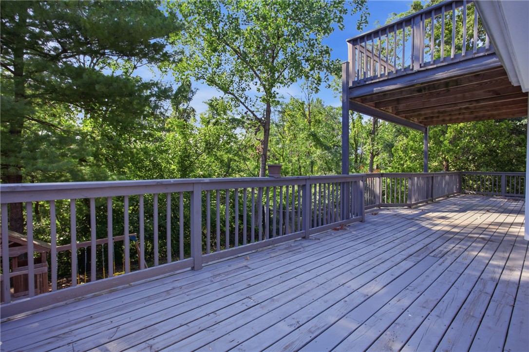 2346 Saratoga Place Property Photo 35