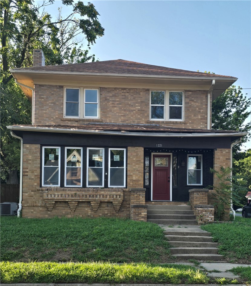 1221 Madison Avenue Property Photo 1