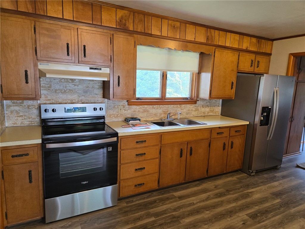 501 Clinton Avenue Property Photo 13