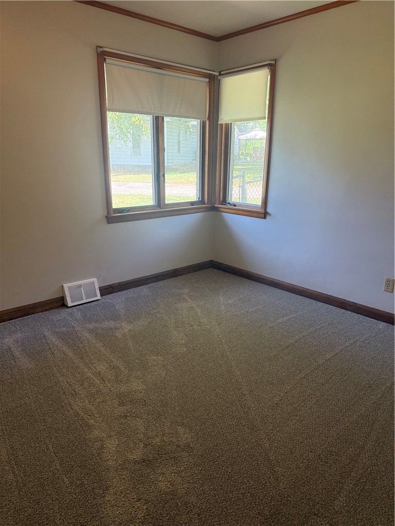 501 Clinton Avenue Property Photo 24