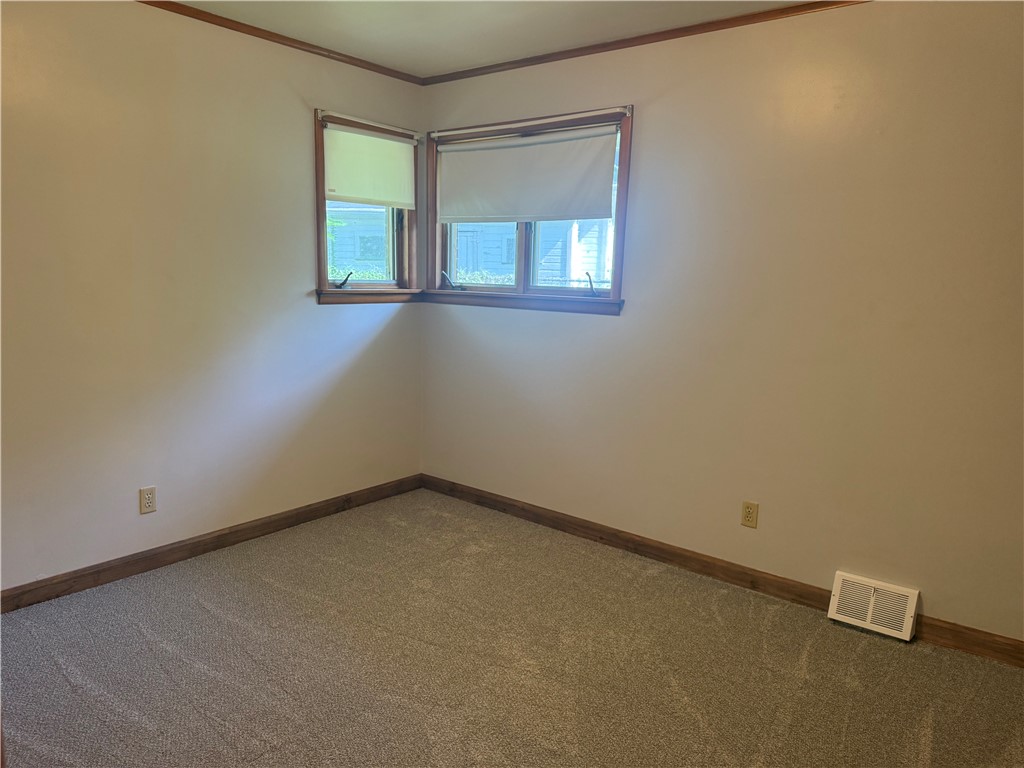 501 Clinton Avenue Property Photo 27