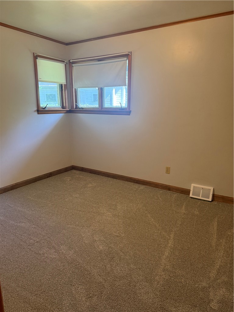 501 Clinton Avenue Property Photo 28