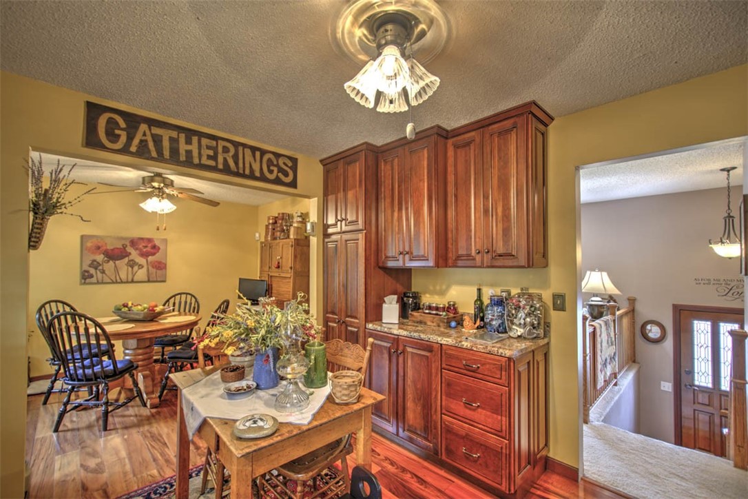 985 Montgomery Court Property Photo 13