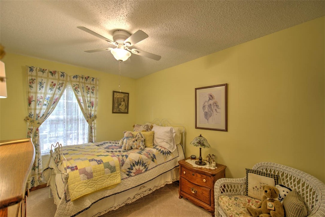 985 Montgomery Court Property Photo 18
