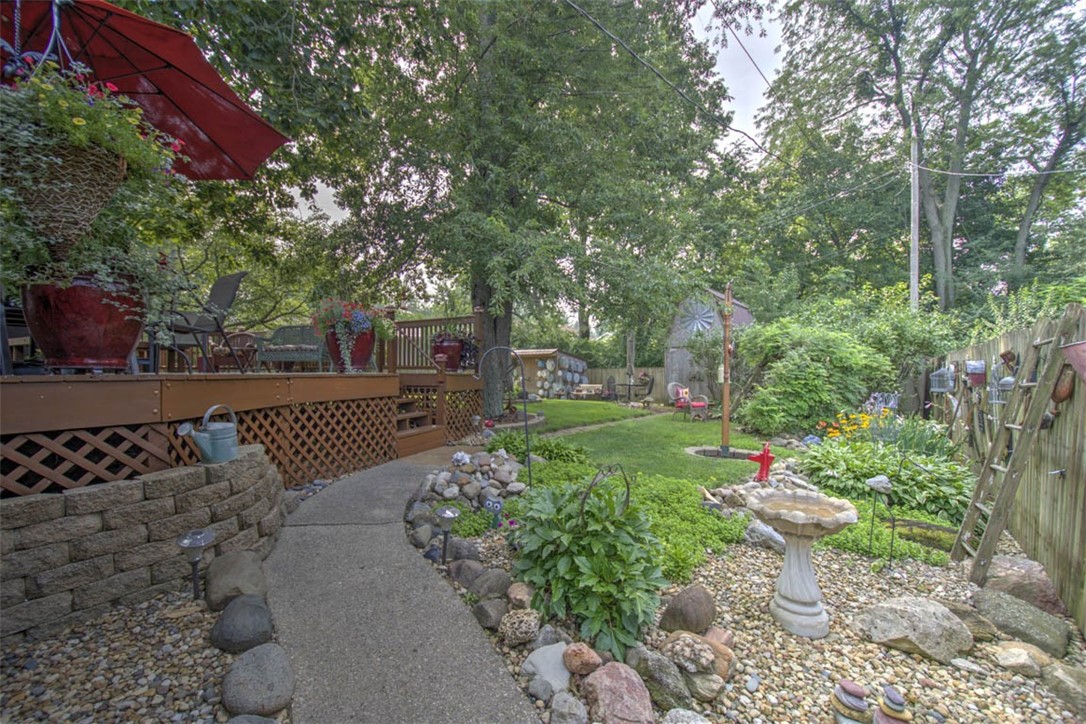 985 Montgomery Court Property Photo 31