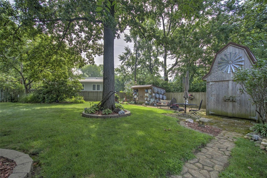 985 Montgomery Court Property Photo 33