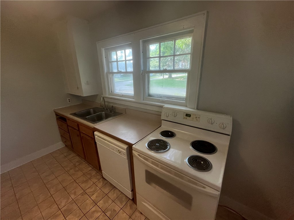 703 10th Street Property Photo 7