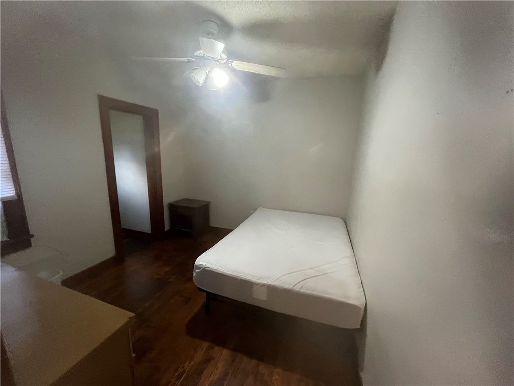 703 10th Street Property Photo 10