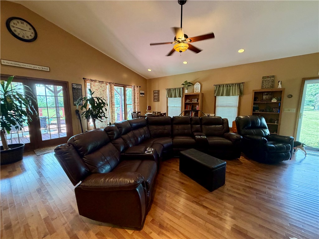 3615 Marshall Avenue Property Photo 8