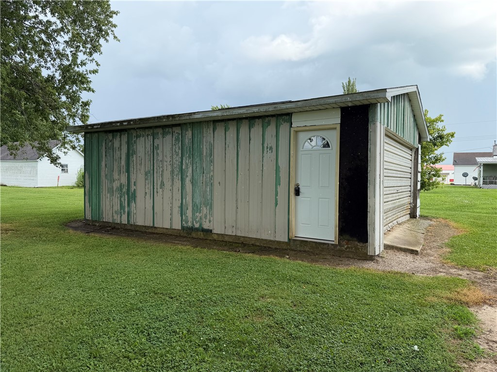 207 N Boyd Street Property Photo 10