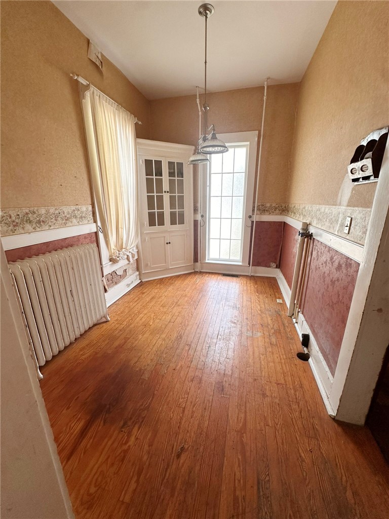 201 S Lafayette Street Property Photo 9