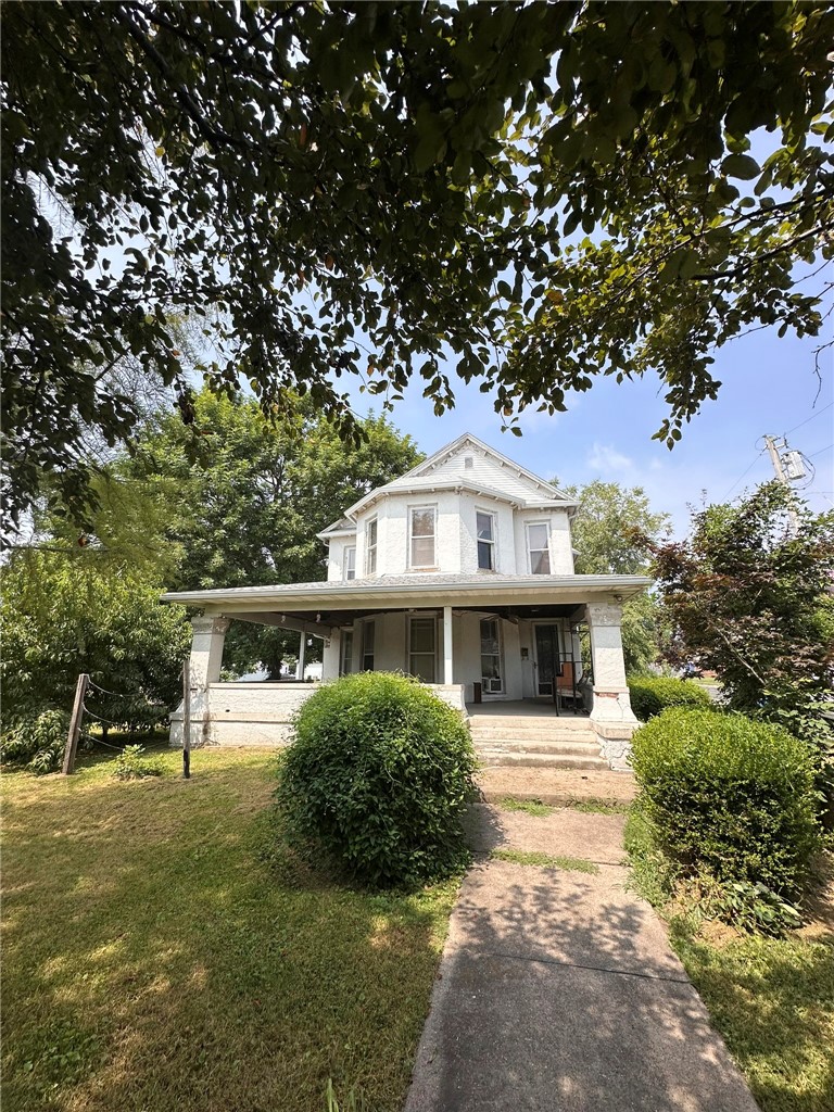 201 S Lafayette Street Property Photo 19