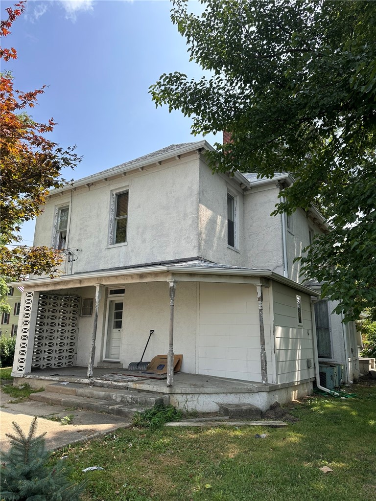 201 S Lafayette Street Property Photo 22