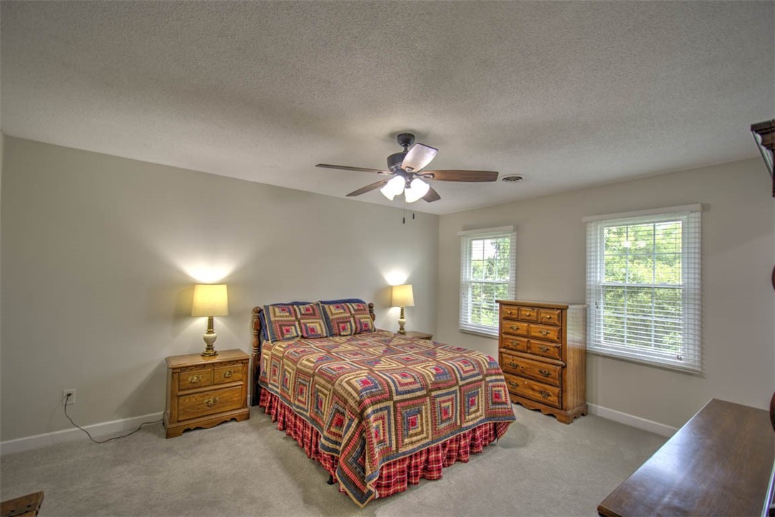 8566 Hickory Hills Drive Property Photo 26