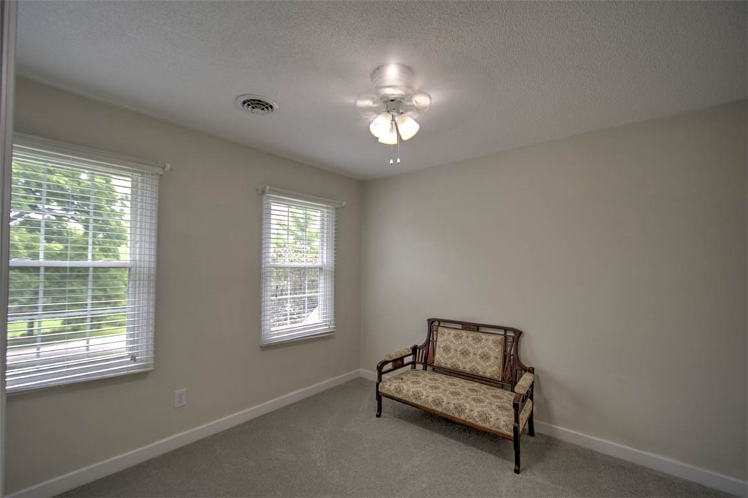 8566 Hickory Hills Drive Property Photo 27