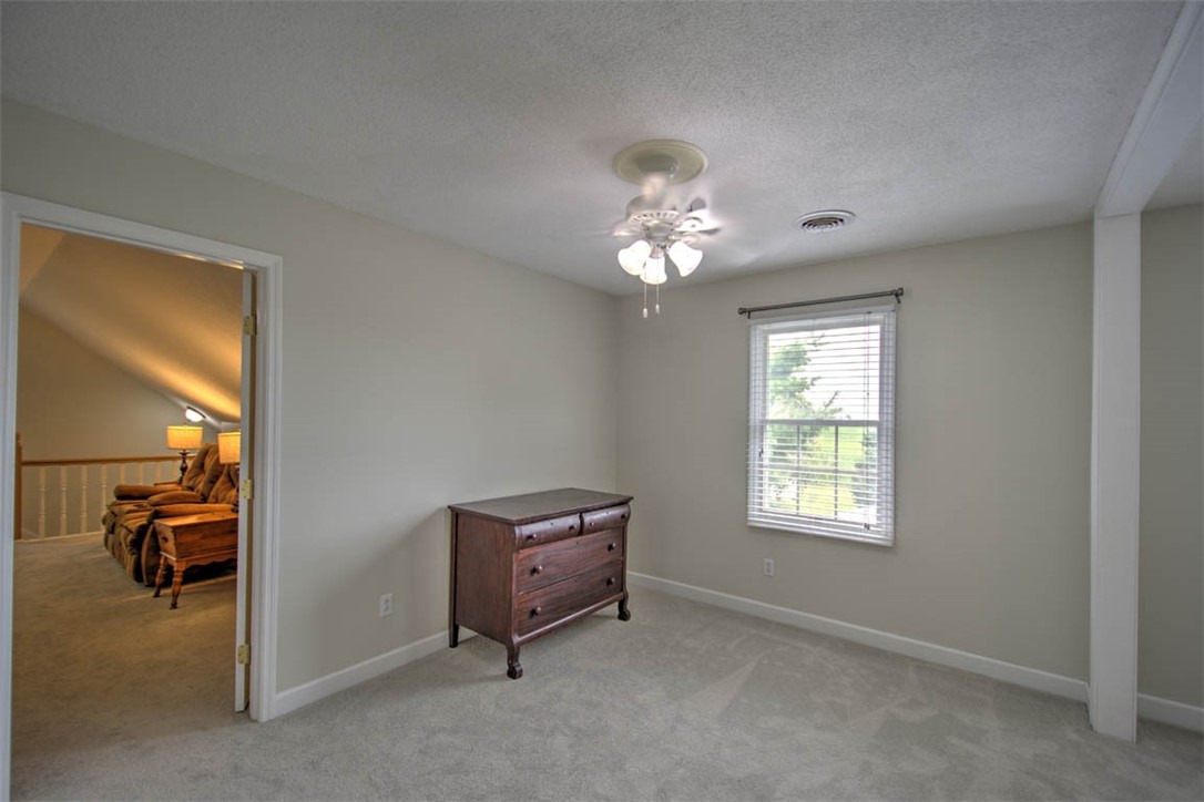 8566 Hickory Hills Drive Property Photo 29