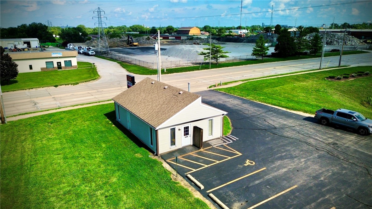 2801 & 2805 N Jasper Street Property Photo 18